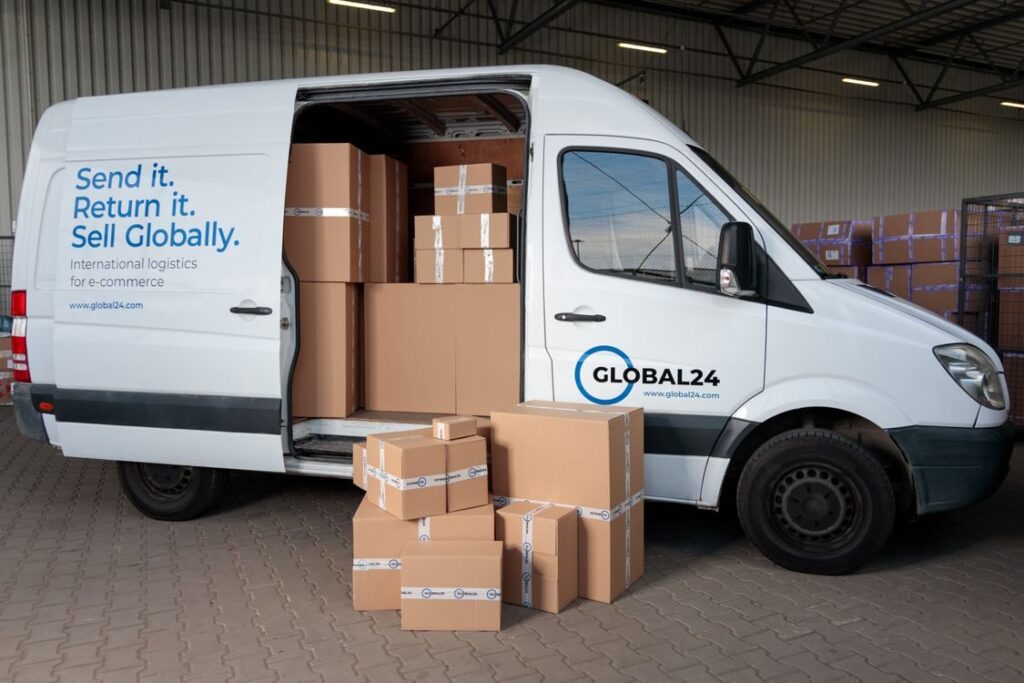 International product return package and shipping cost comparison.